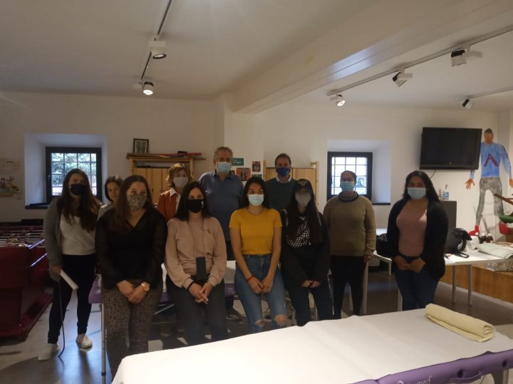 L’Ajuntament de Llagostera i la Cambra de Comerç de Sant Feliu Guíxols ofereixen un curs d’especialització d’Auxiliar d’estètica per a joves