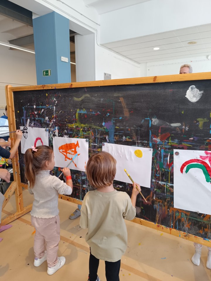 Taller especial a l’Espai de joc per a la primera infància situat a la Casa de les Vídues